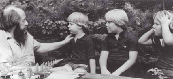 А.И.Солженицын с сыновьями. Вермонт. Лето 1982 года
