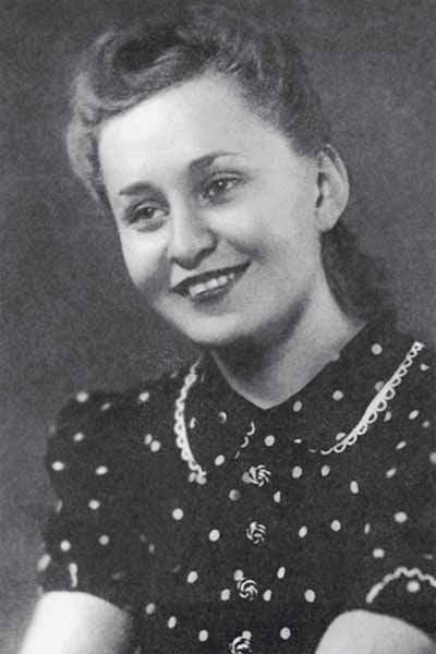 Галина Ивановна Калиновская — актриса МХАТ. 1942
