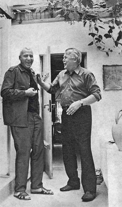 К.М.Симонов и А.Т.Твардовский. [1960-е годы]. Фото Е.А.Халдея
