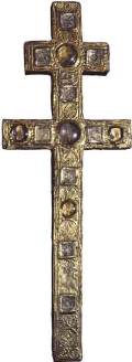 Крест воздвизальный. Серебро, золочение, басманное тиснение, чеканка. XII, конец XIV века