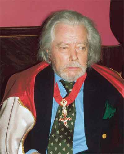 Во время последнего приезда  в Москву Г.И.Васильчикову был вручен Международный орден святого Константина Великого. 2003
