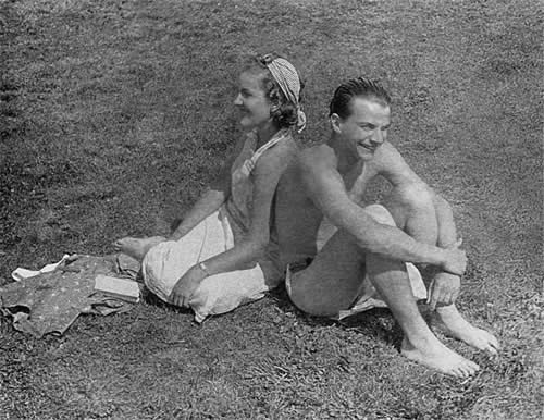 Дзидра и Женя Шиловский. 1940.
