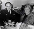 Кира Николаевна с сыном. 1986. Михаил Головко пошел по стопам отца, став капитаном первого ранга.